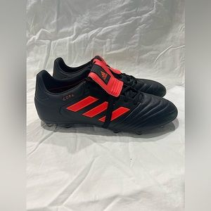 COPA GLORO 17.2 FG. Size 11.5 M Red & Black